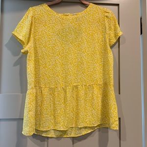 Yellow and white floral blouse with open detailed back from the Loft